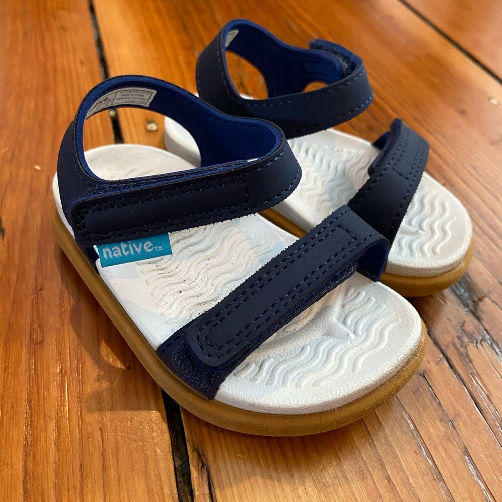 Native Toddler Sandals
